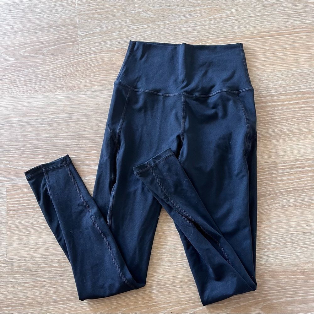 Opinion brand high waisted leggings black